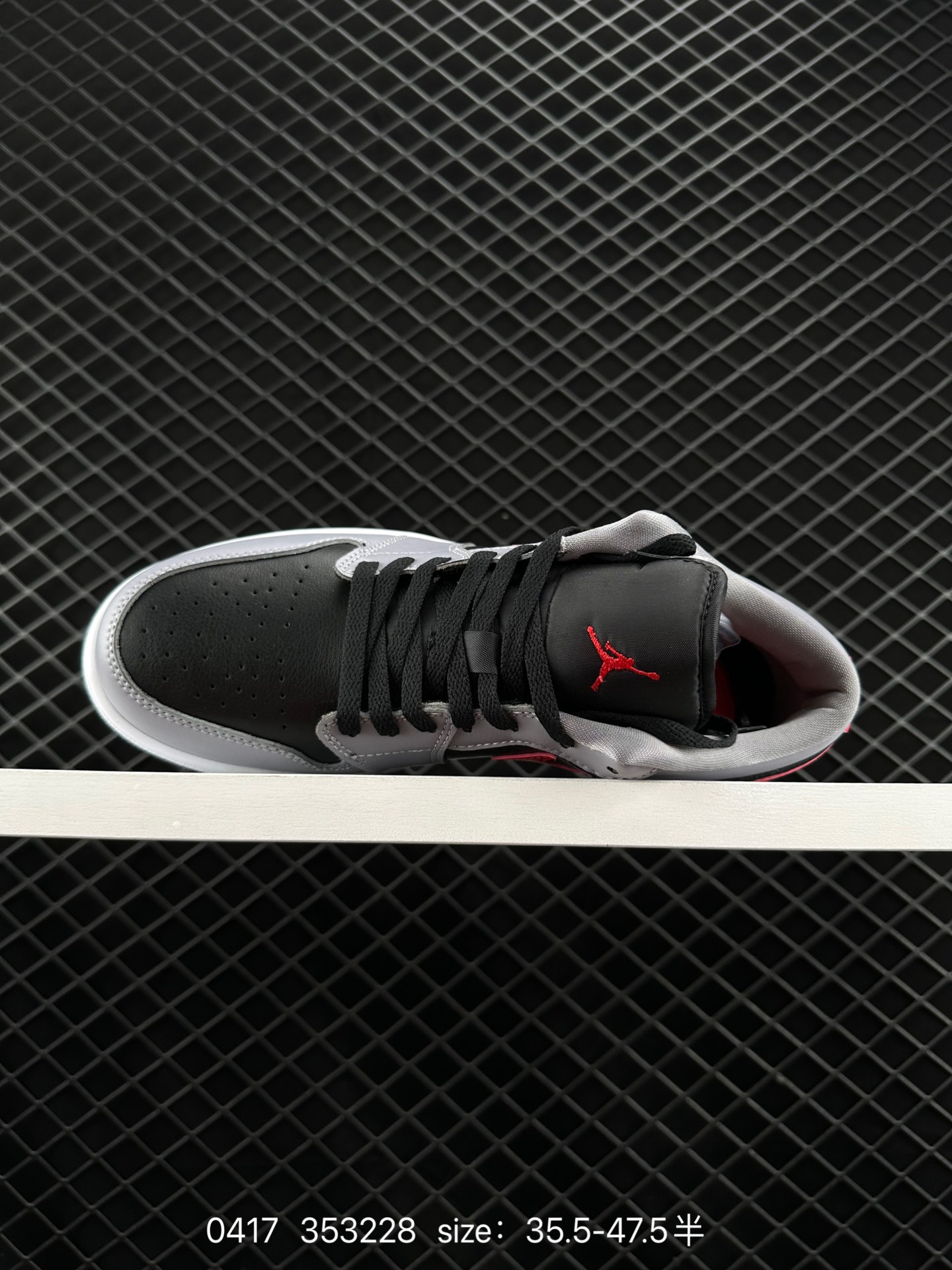 Nike Air Jordan 1 Low GS”Smoke Grey Red Black“